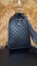 GG mono sling bag