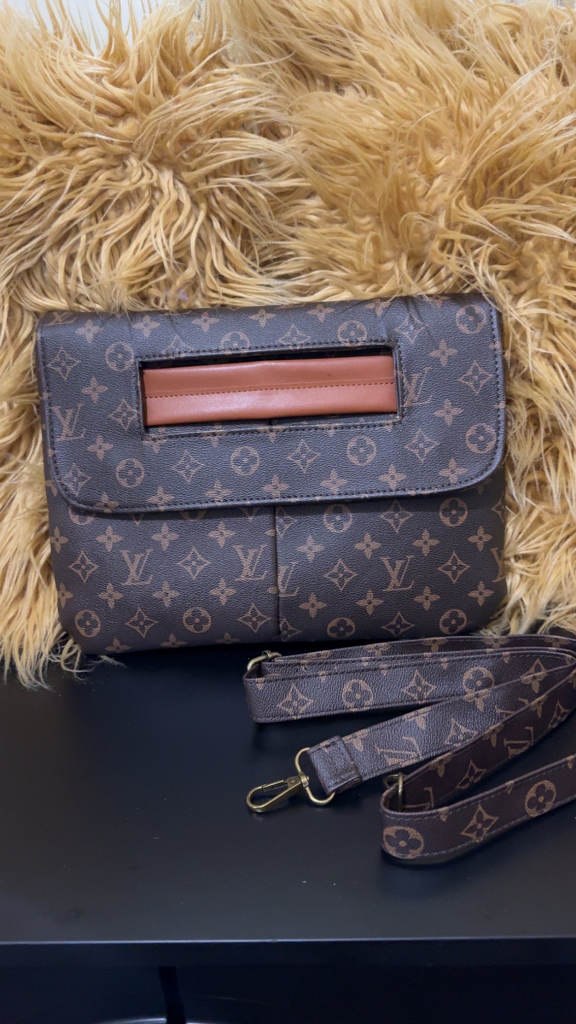 Lu mono messenger/clutch