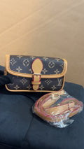 Lu small mono brown