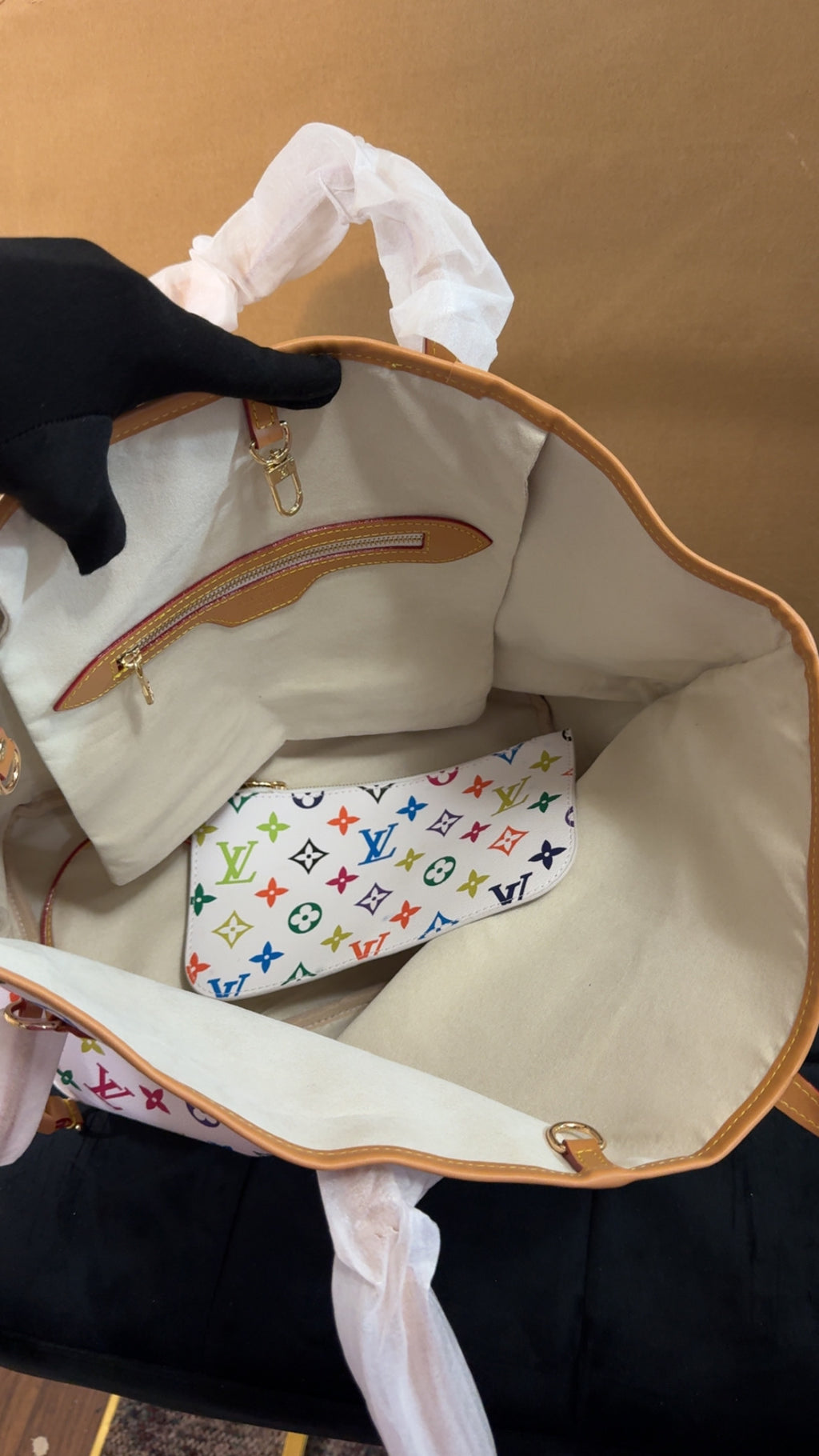 Lu neverfull GM wh/mono leather