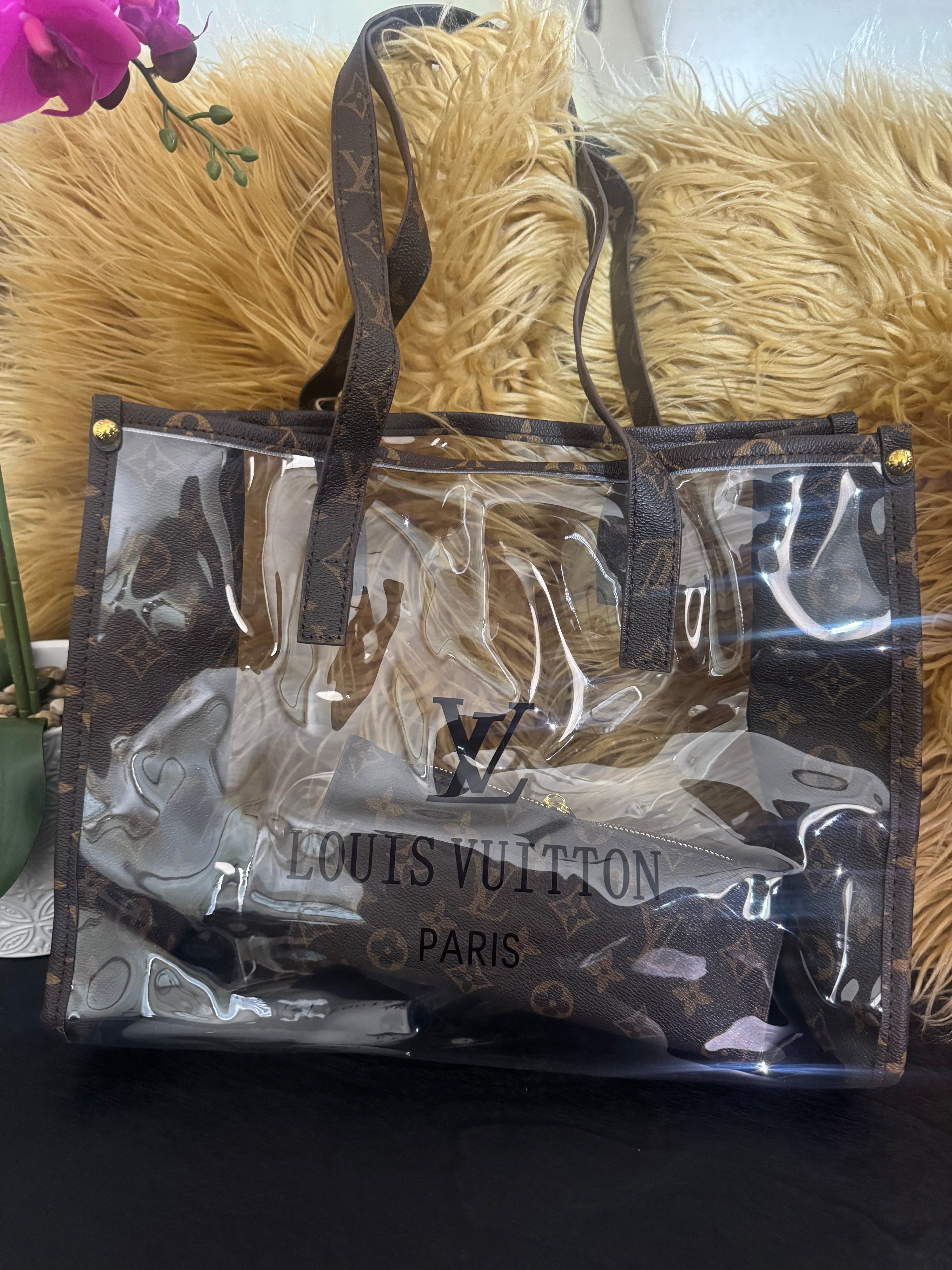 Lu clear tote