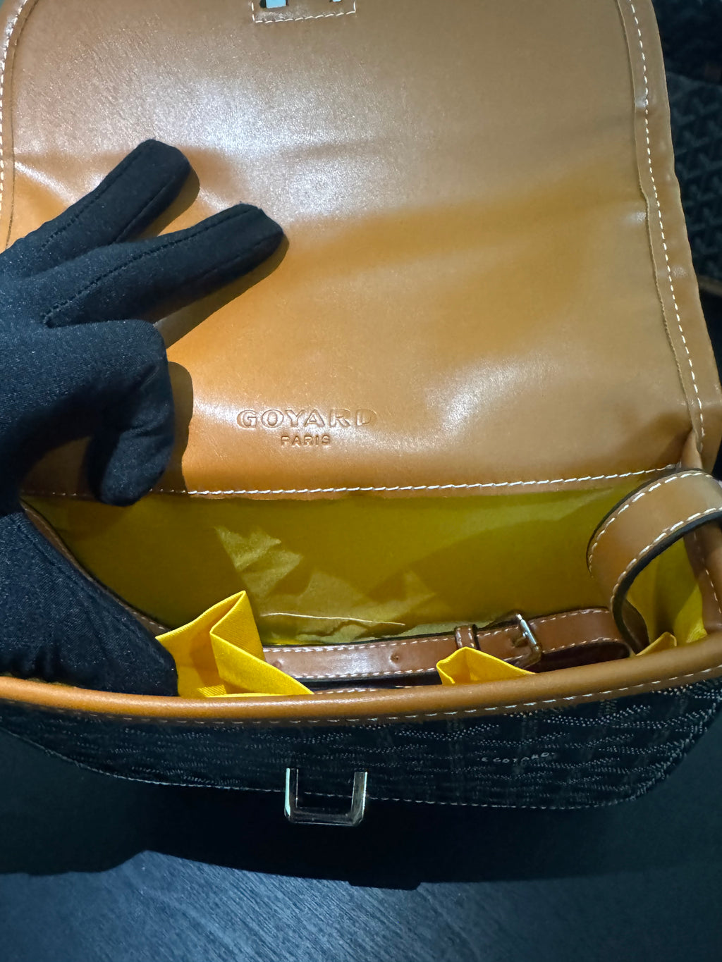 GOGO Belvedere Purse
