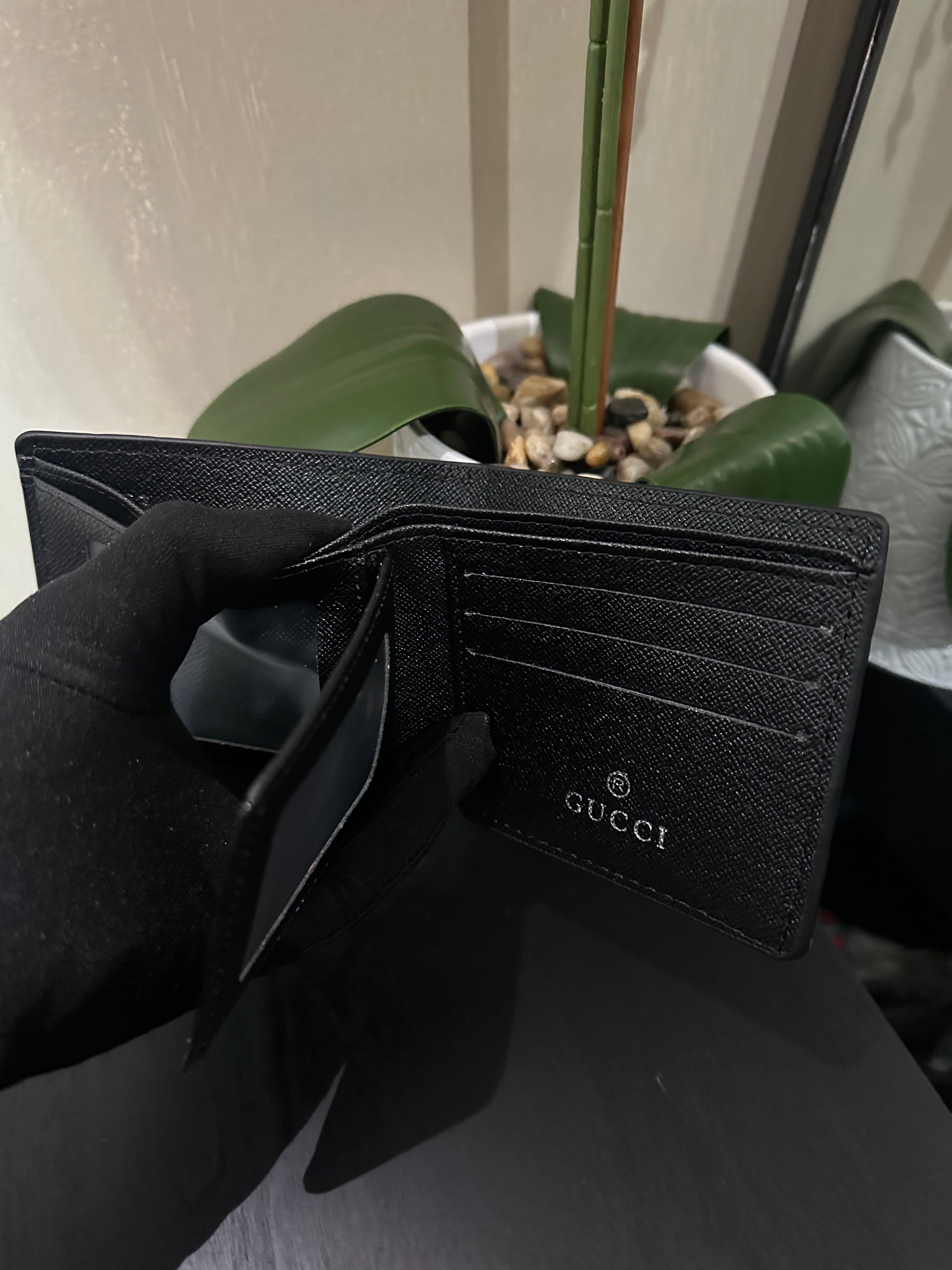 GG mono black wallet