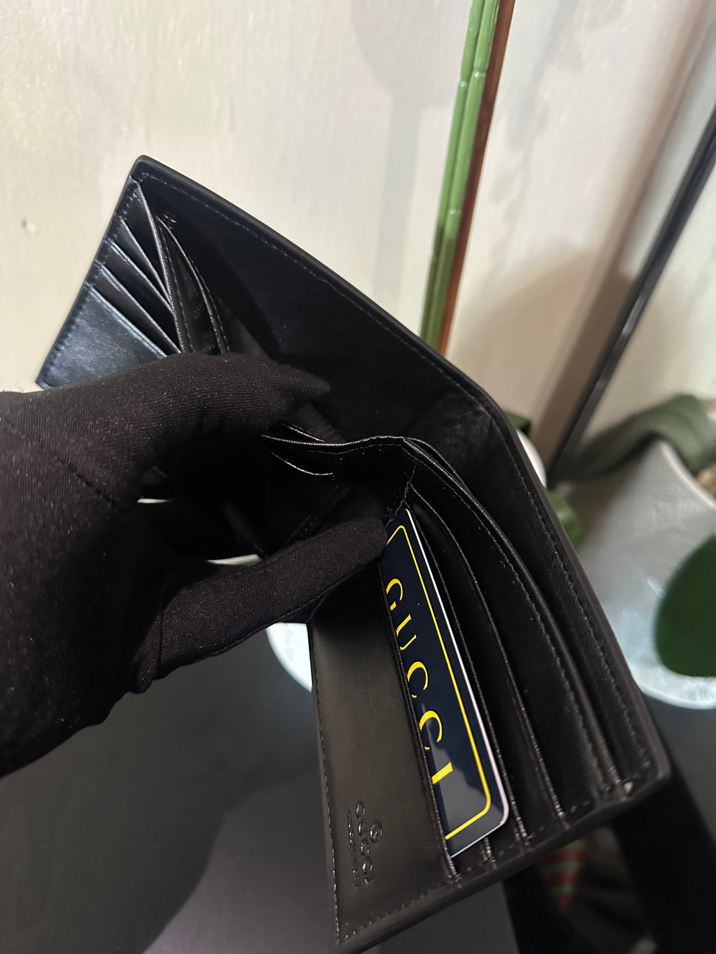 GG black leather wallet