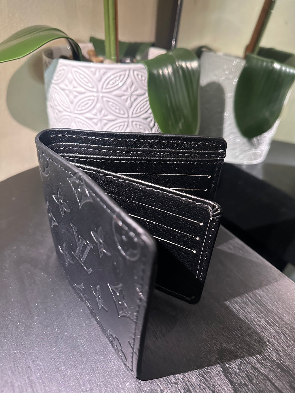 Lu blackout mono wallet