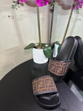 FENDI  mono slide shoes EU 41