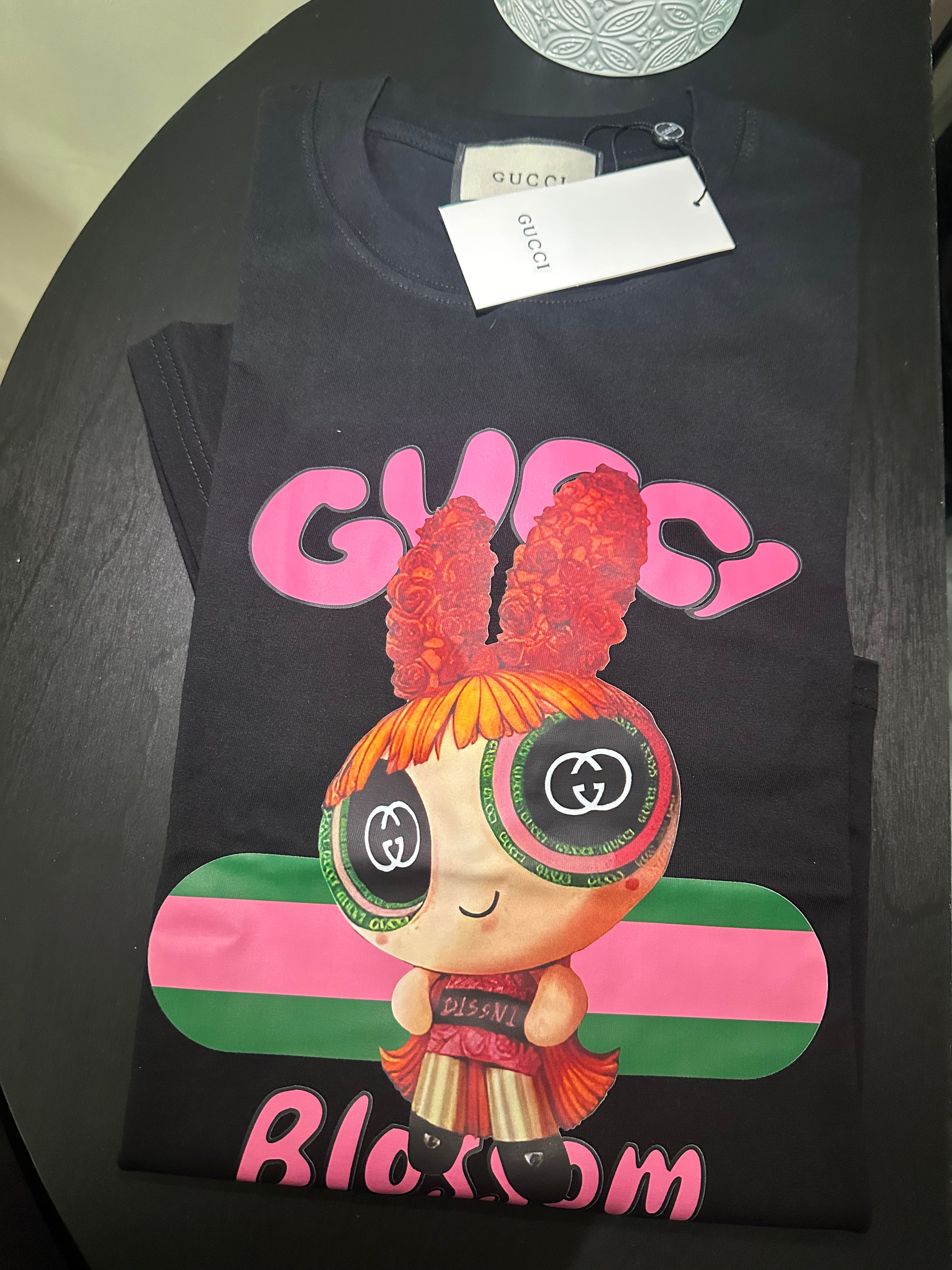 GG shirt Large