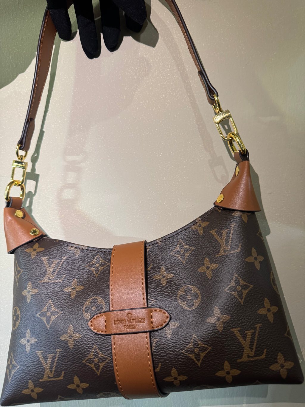 Lu monogram