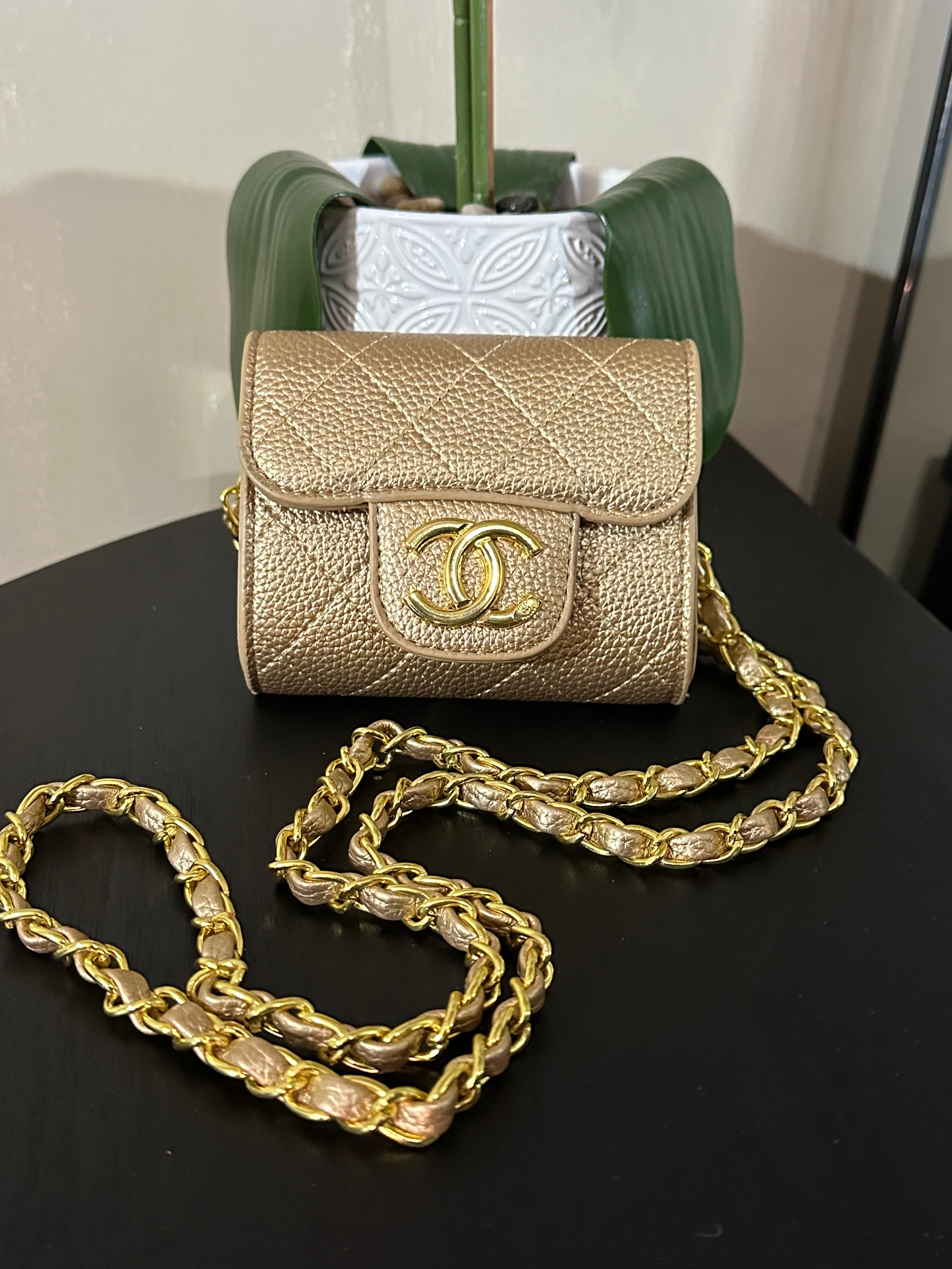 CC mini purse gold