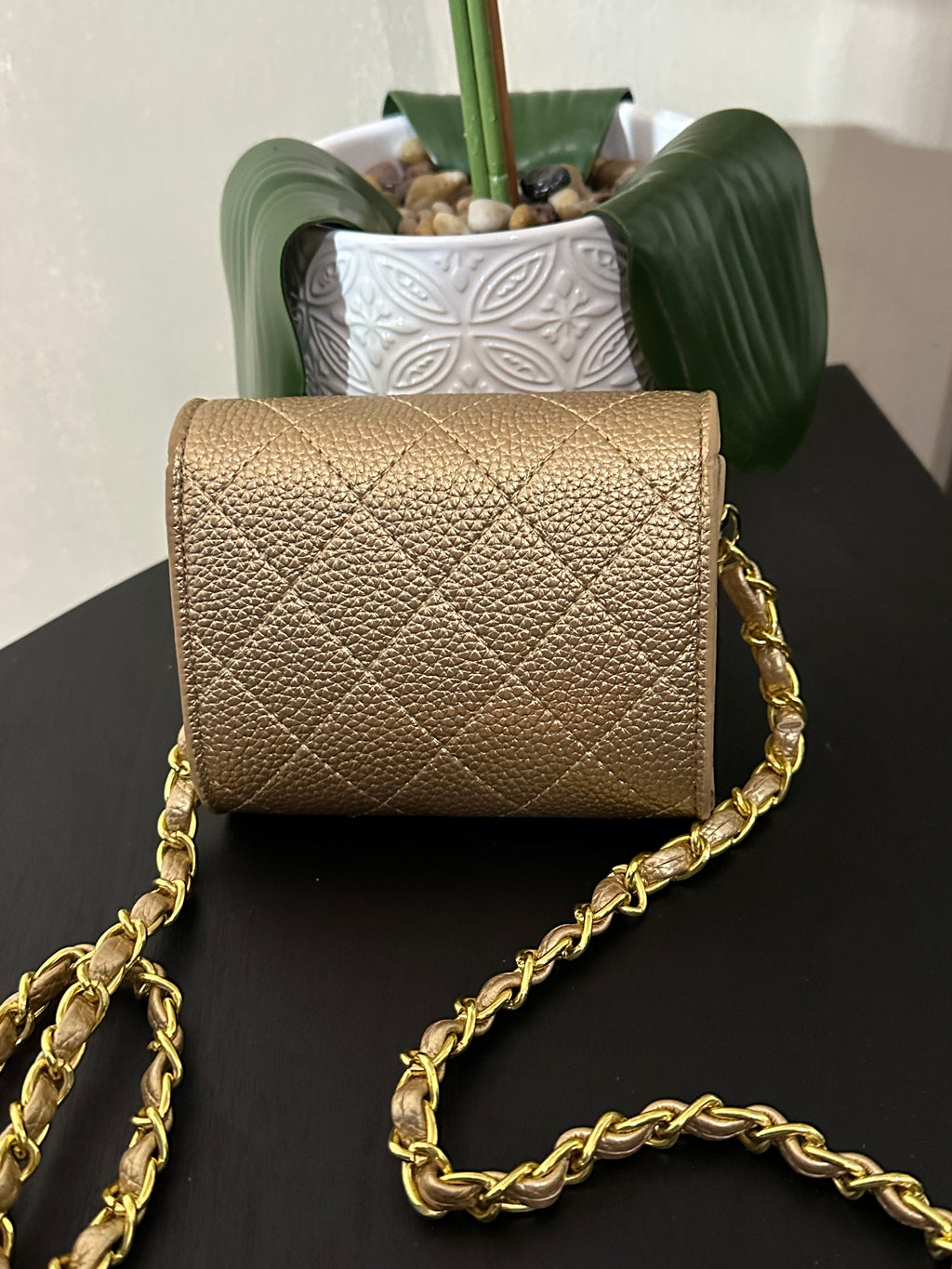 CC mini purse gold