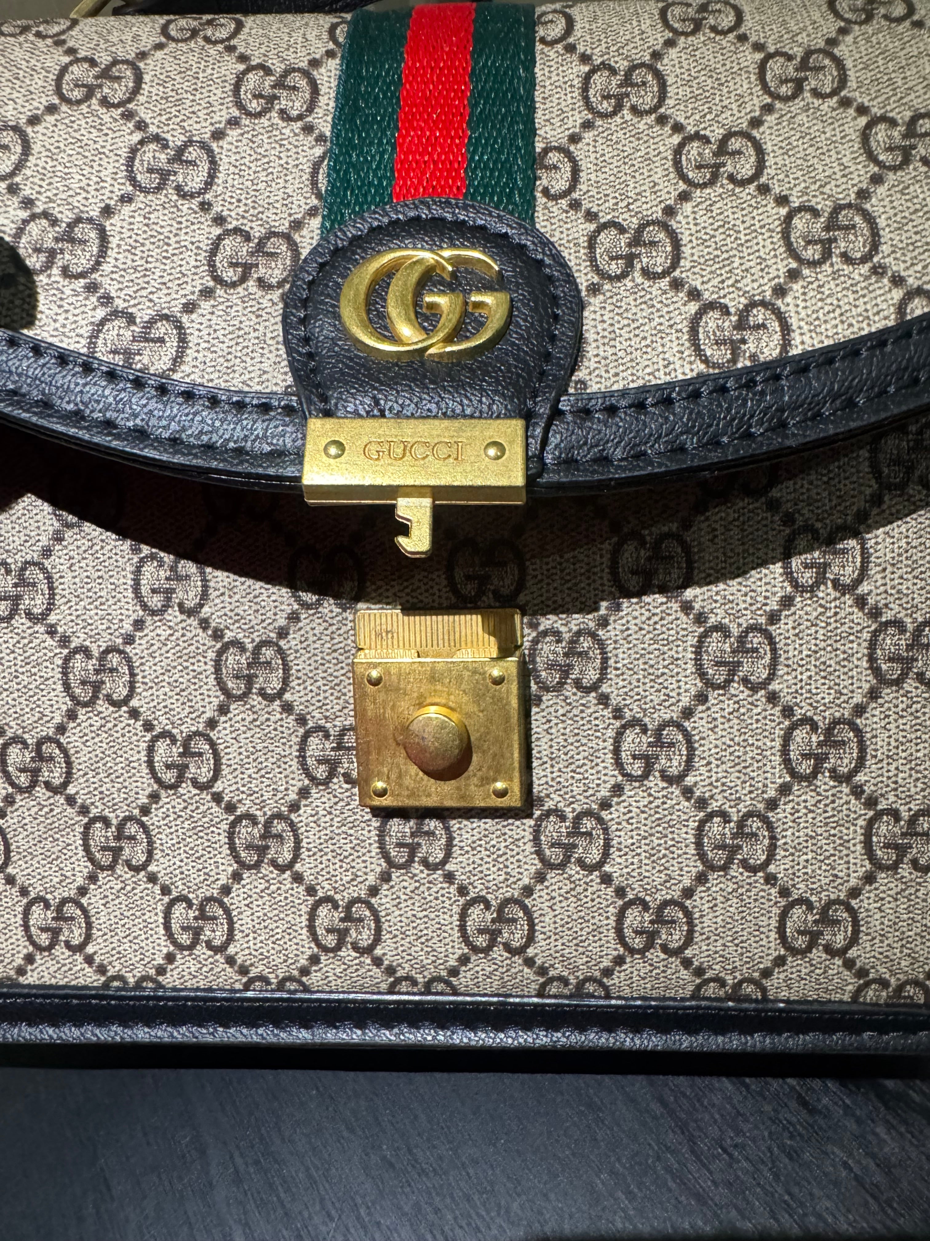 GG Ophidia medium top handle