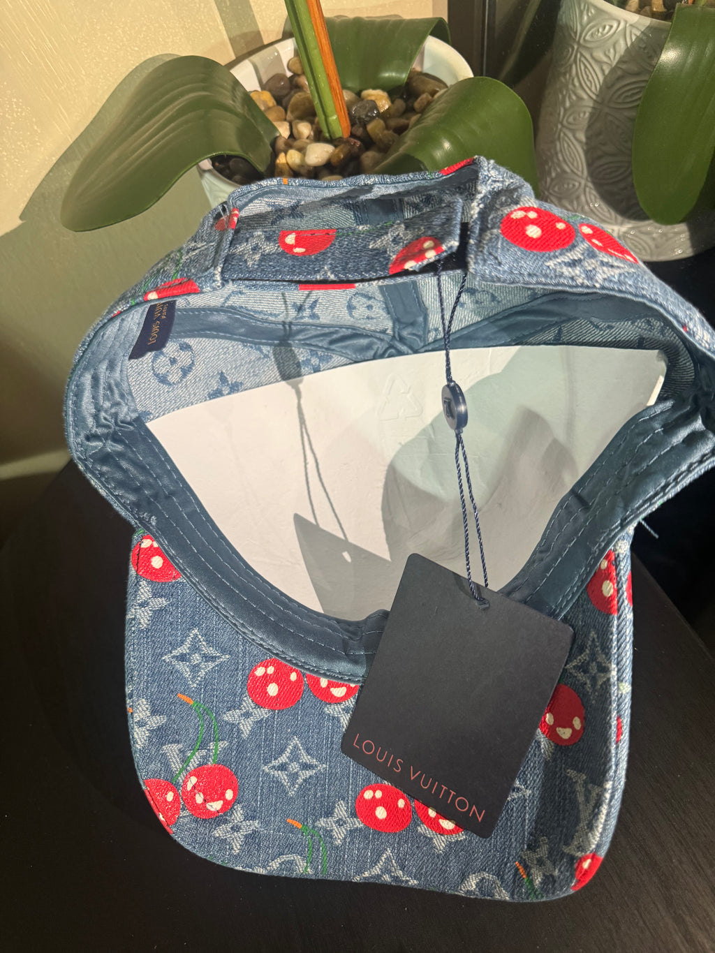 Lu denim cherry cap