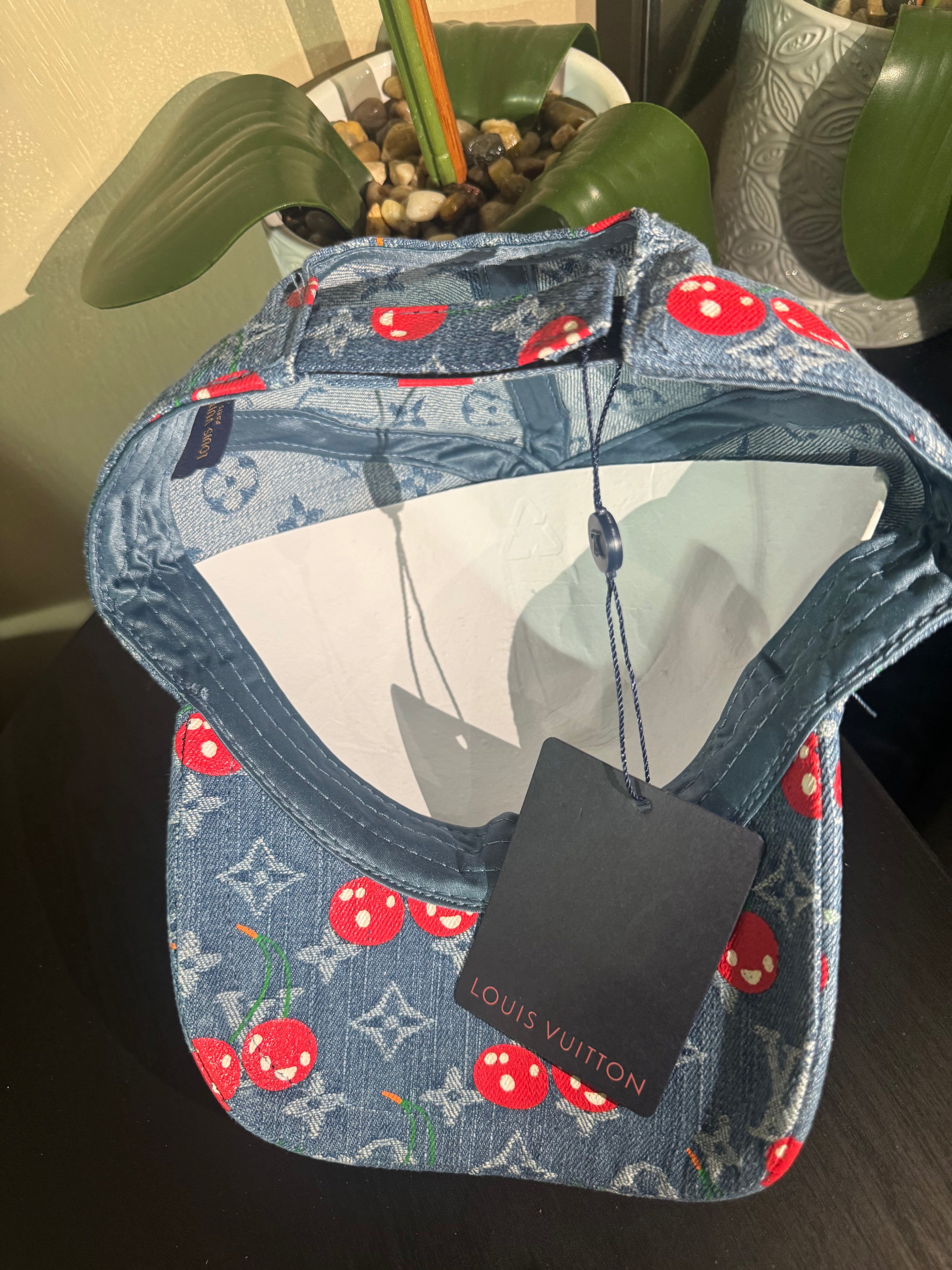 Lu denim cherry cap