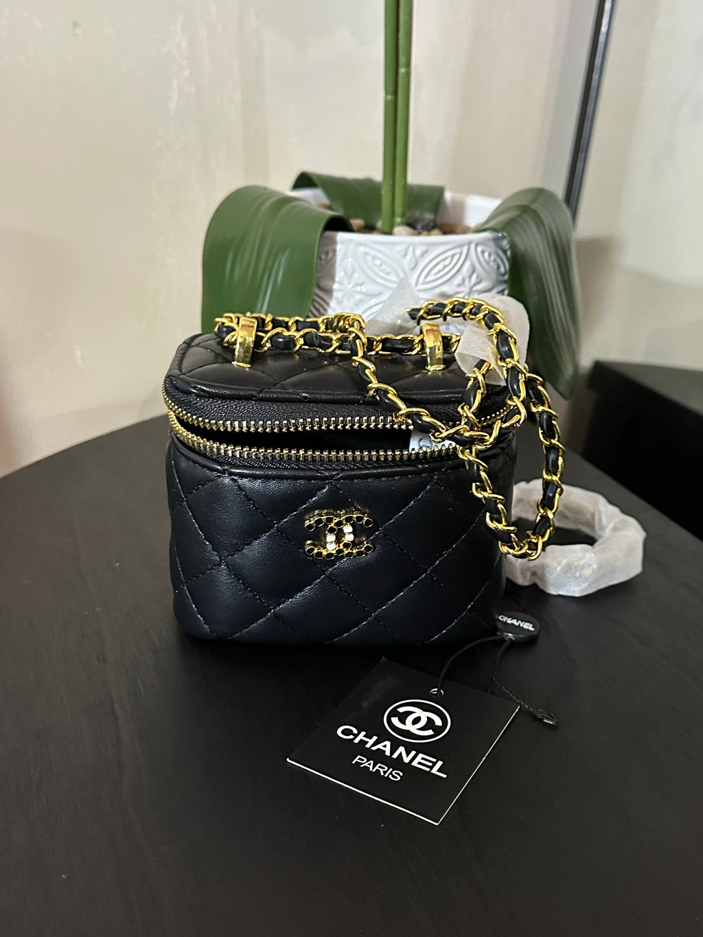 CC small Vanity black