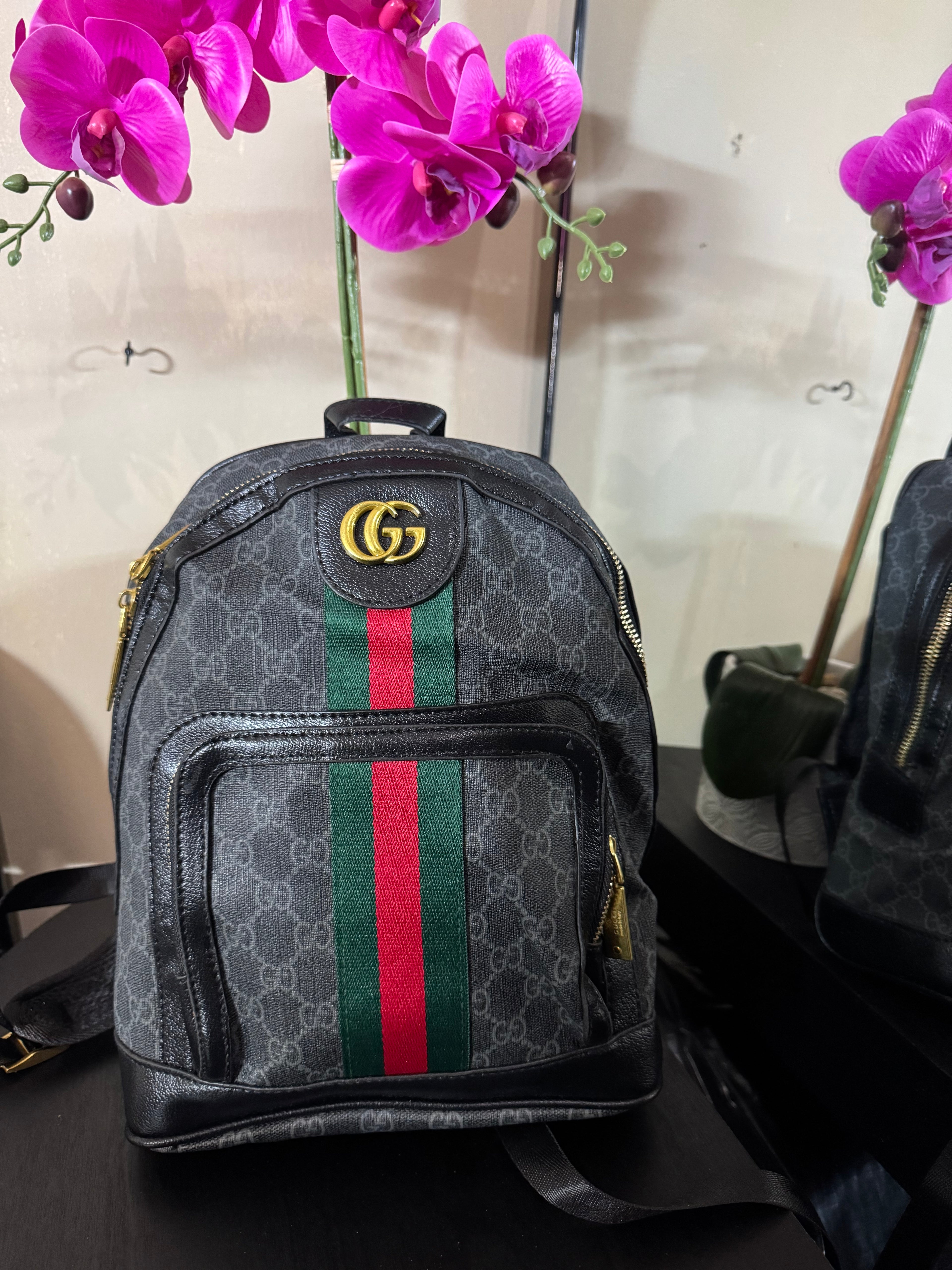 GG backpack mono black