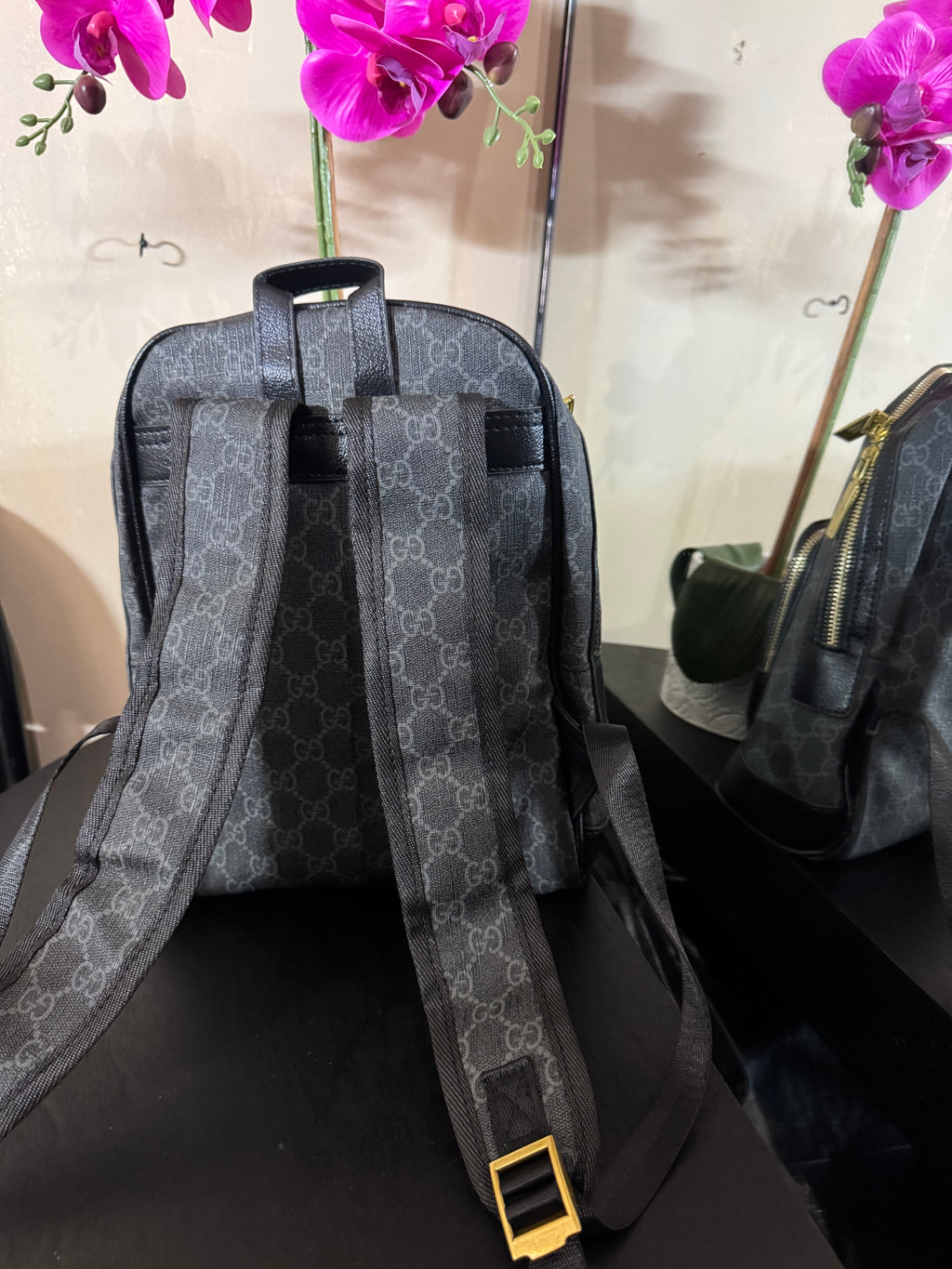 GG backpack mono black