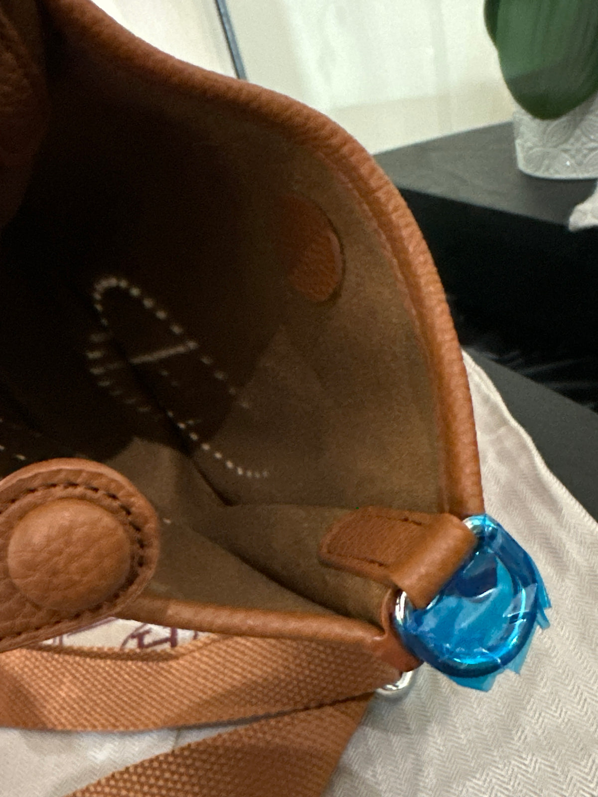 Hermes 16 Evelyn brown