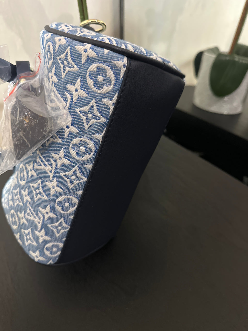 Louis Vuitton speedy 20 blue