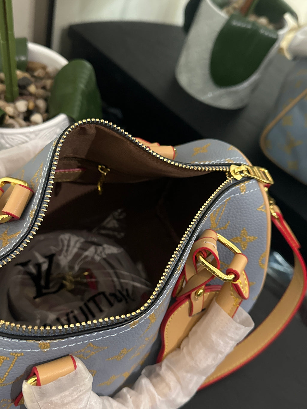 Louis Vuitton speedy 25 blue
