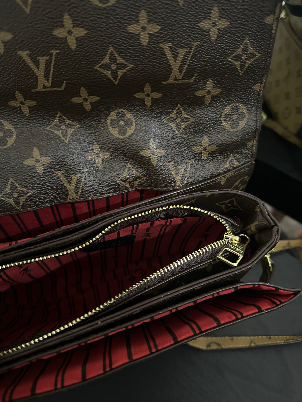Louis Vuitton Métis two/tone