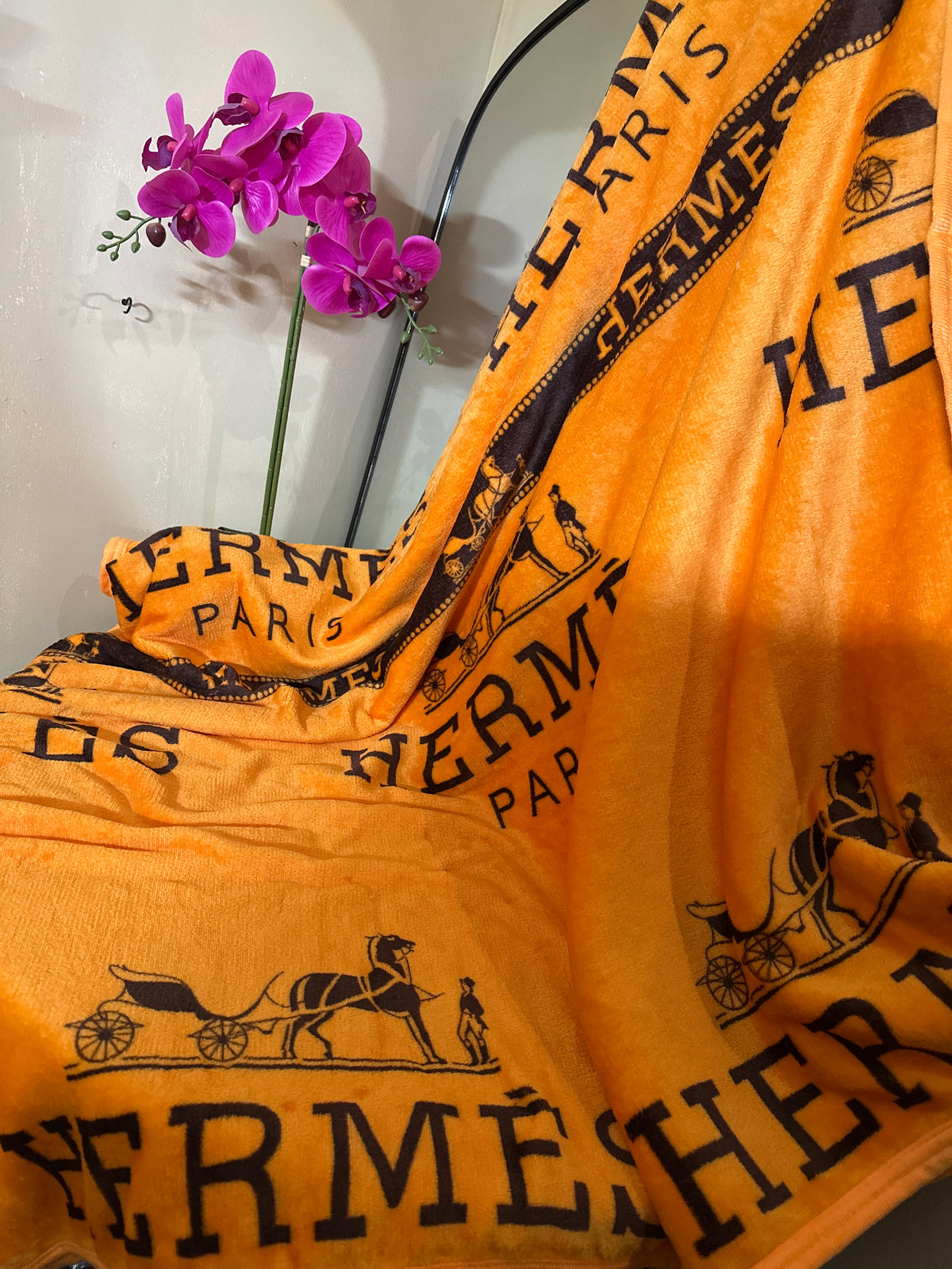 Hermes plush blanket orange