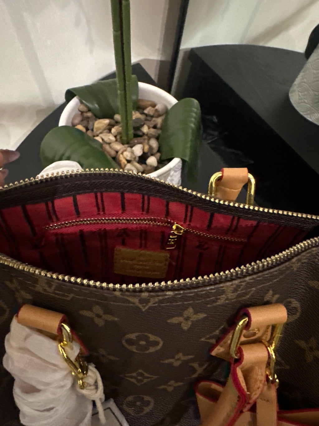 Louis Vuitton 25 brown mono