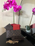 Louis Vuitton 3in1 pouchette