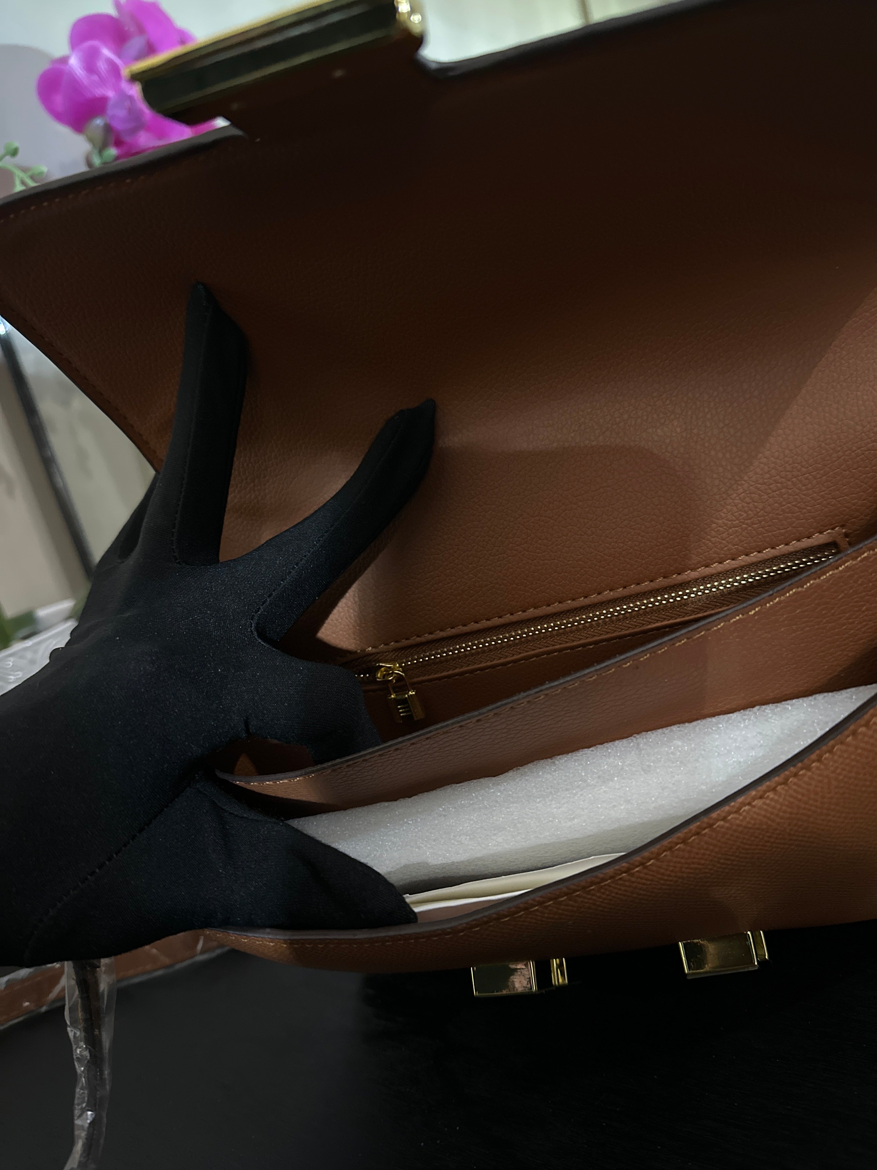 Her Constance 18 brown