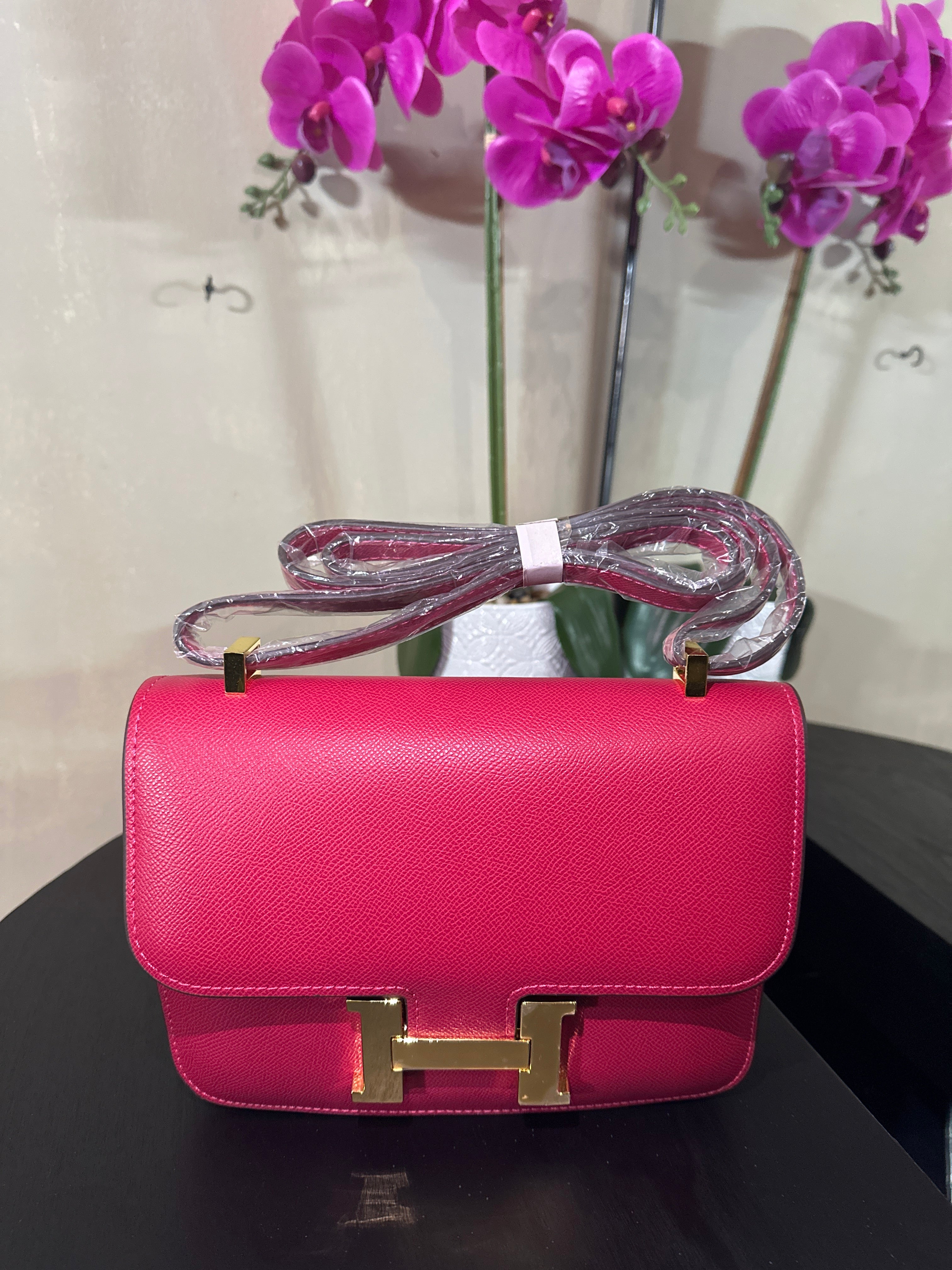 Her Constance 18 pink
